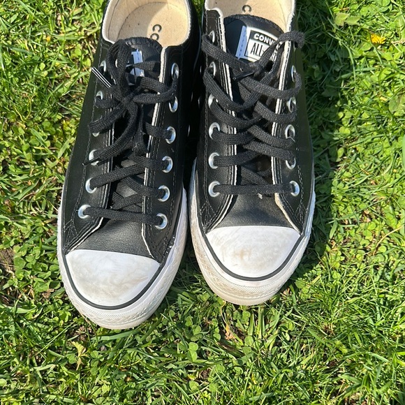 Converse Women's Chuck Taylor All Star Lift Low Top Platform Sneaker - Picture 5 of 6